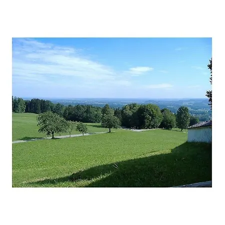 With Mountain View Comfortable Feriehus *